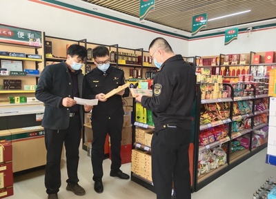 高臺縣巷道鎮市場監管所開展“五一”節前食品安全專項檢查，筑牢節日消費安全防線